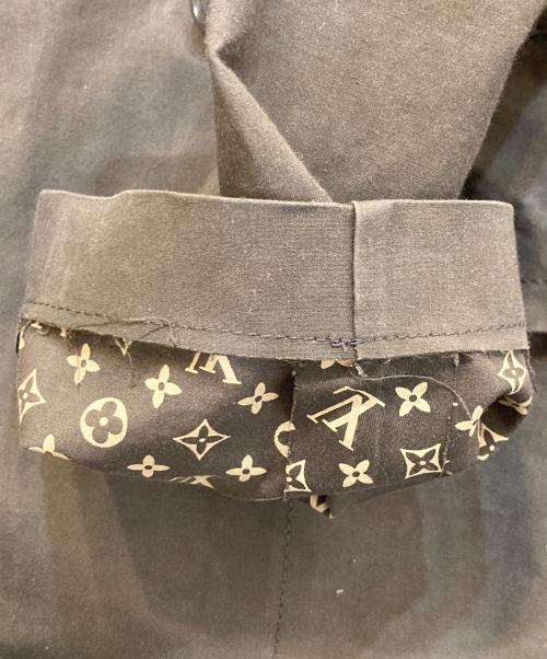 LOUIS VUITTON（ルイ ヴィトン）LOUIS VUITTON (ルイ ヴィトン) ゴム引きコート ブラウン サイズ:38の古着・服飾アイテム