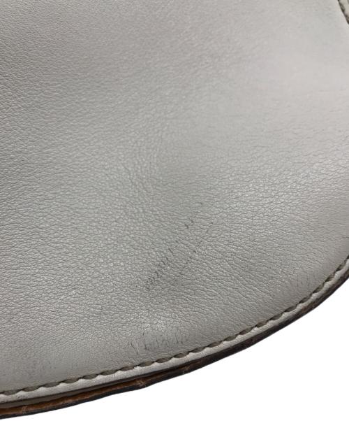 TOD'S（トッズ）TOD'S (トッズ) ハンドバッグ ホワイトの古着・服飾アイテム