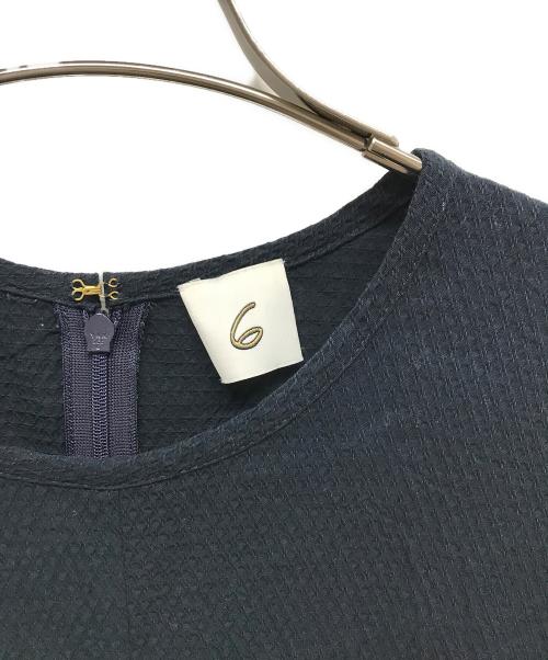 6(ROKU) BEAUTY&YOUTH（ロク ビューティーアンドユース）6(ROKU) BEAUTY&YOUTH (ロク ビューティーアンドユース) VOLUME SLEEVE DRESS ネイビー サイズ:Sの古着・服飾アイテム