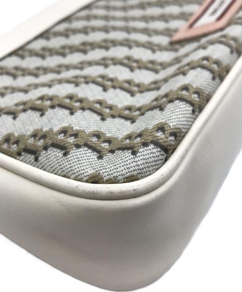 BALLY（バリー）BALLY (バリー) モノグラムポーチ ホワイトの古着・服飾アイテム