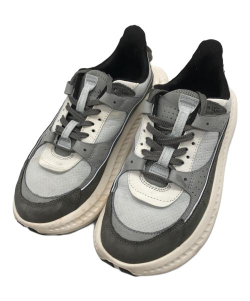 UGG（アグ）UGG (アグ) スニーカー ベージュ サイズ:24の古着・服飾アイテム