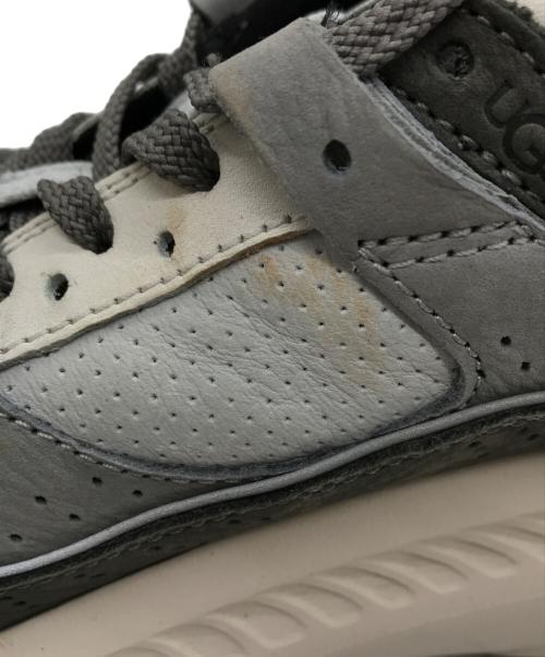 UGG（アグ）UGG (アグ) スニーカー ベージュ サイズ:24の古着・服飾アイテム