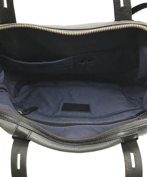 TUMI（トゥミ）TUMI (トゥミ) バッグ グレーの古着・服飾アイテム