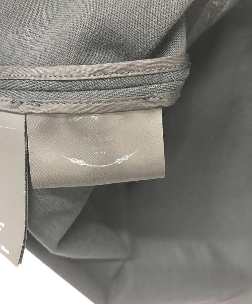 PRADA（プラダ）PRADA (プラダ) ビジュー付きノースリーブカットソー ブラック サイズ:３８の古着・服飾アイテム