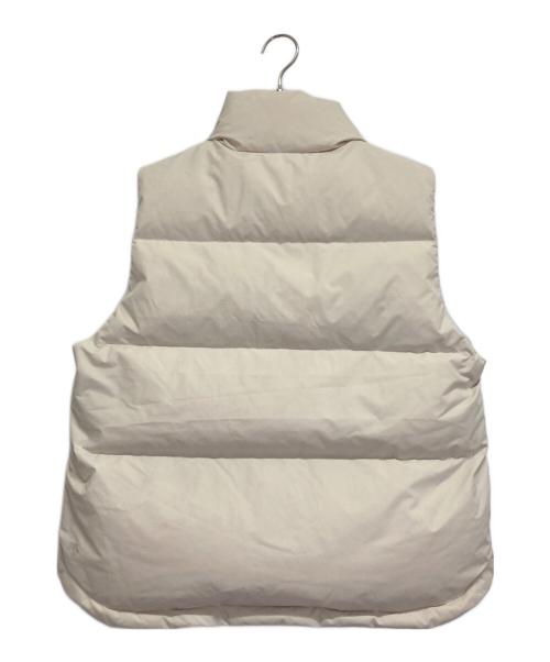 DESCENTE ddd（デサントディーディーディー）DESCENTE ddd (デサントディーディーディー) ダウンベスト ベージュ サイズ:Mの古着・服飾アイテム