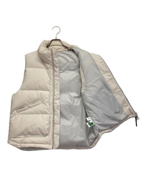 DESCENTE ddd（デサントディーディーディー）DESCENTE ddd (デサントディーディーディー) ダウンベスト ベージュ サイズ:Mの古着・服飾アイテム