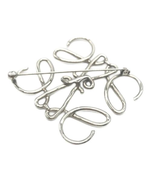 LOEWE（ロエベ）LOEWE (ロエベ) ブローチ シルバーの古着・服飾アイテム