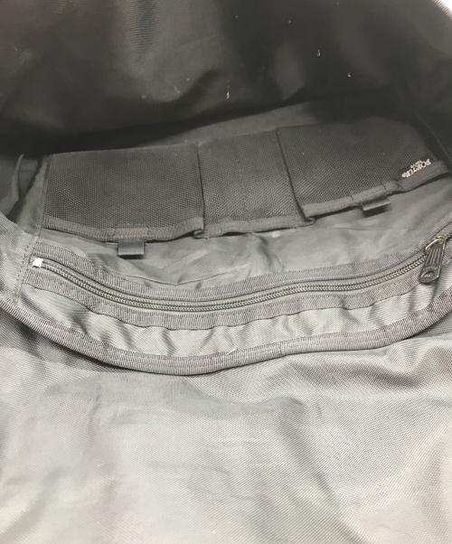 PORTER（ポーター）PORTER (ポーター) HEAT MESSENGER BAG ブラックの古着・服飾アイテム