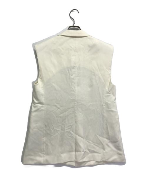 FRAY ID（フレイ アイディー）FRAY ID (フレイ アイディー) ピークドラペルスリーブレスジャケット ホワイトの古着・服飾アイテム