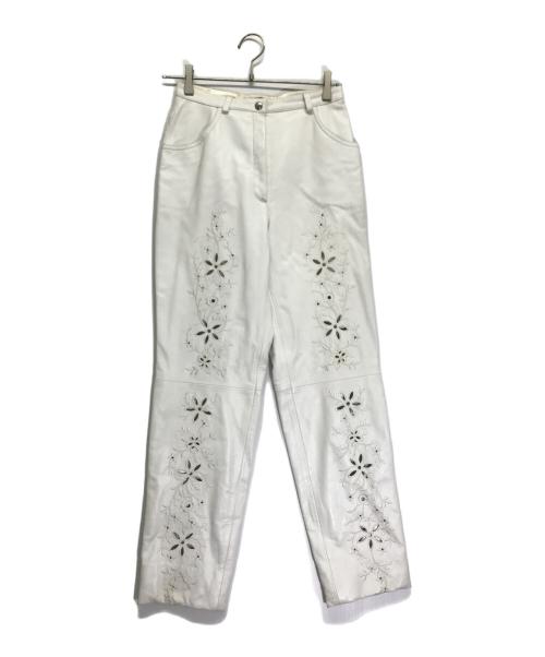 ESCADA（エスカーダ）ESCADA (エスカーダ) カットデザインレザーパンツ ホワイト サイズ:Sの古着・服飾アイテム