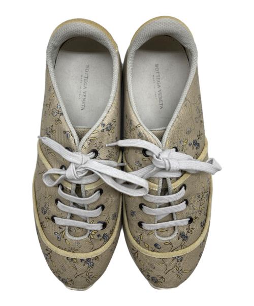 BOTTEGA VENETA（ボッテガベネタ）BOTTEGA VENETA (ボッテガベネタ) キャンバススニーカー ベージュ サイズ:記載なしの古着・服飾アイテム