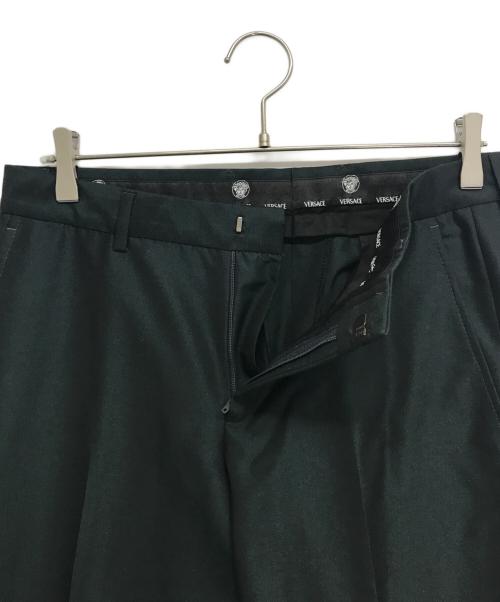 GIANNI VERSACE（ジャンニ・ヴェルサーチ）GIANNI VERSACE (ジャンニ・ヴェルサーチ) シングルスーツ グリーン サイズ:48の古着・服飾アイテム