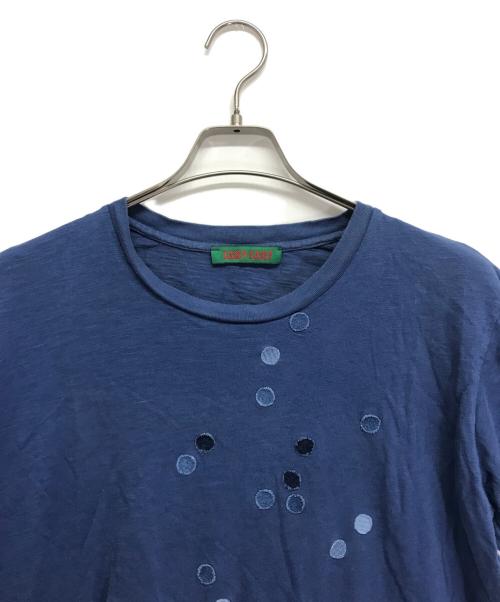 CASEY CASEY（ケーシーケーシー）CASEY CASEY (ケーシーケーシー) Tシャツ ブルー サイズ:Mの古着・服飾アイテム