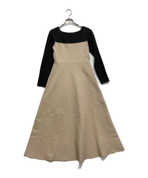 JILL BY JILLSTUART（ジル バイ ジルスチュアート）JILL BY JILLSTUART (ジル バイ ジルスチュアート) 長袖ソウバリフレアニットワンピース ベージュ サイズ:Mの古着・服飾アイテム