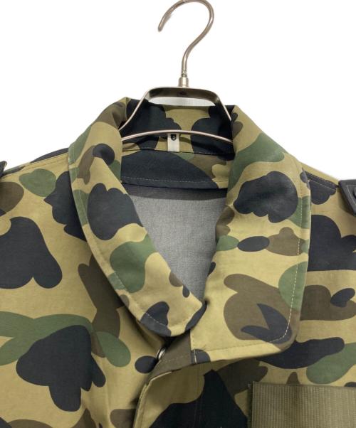 A BATHING APE（ア ベイシング エイプ）A BATHING APE (ア ベイシング エイプ) M65カモ柄ジャケット カーキ サイズ:Lの古着・服飾アイテム