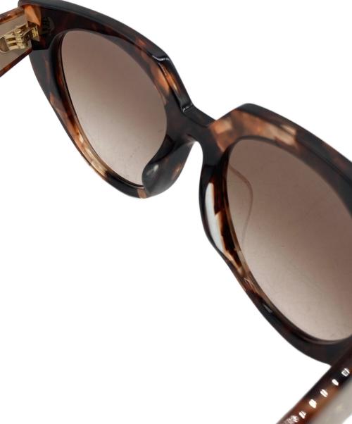 PRADA（プラダ）PRADA (プラダ) サングラス ベージュ サイズ:55□19の古着・服飾アイテム