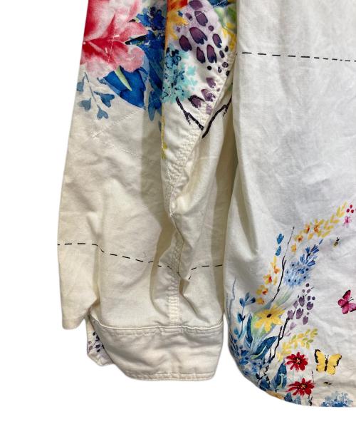 Engineered Garments（エンジニアドガーメンツ）Engineered Garments (エンジニアードガーメンツ) フローラルプリントシャツ アイボリー サイズ:Mの古着・服飾アイテム