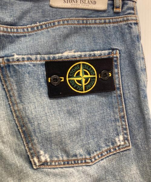 STONE ISLAND（ストーンアイランド）STONE ISLAND (ストーンアイランド) パッチ付きストレートデニムパンツ インディゴ サイズ:W32の古着・服飾アイテム
