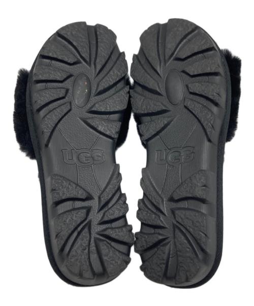 UGG（アグ）UGG (アグ) サンダル ブラック サイズ:39の古着・服飾アイテム