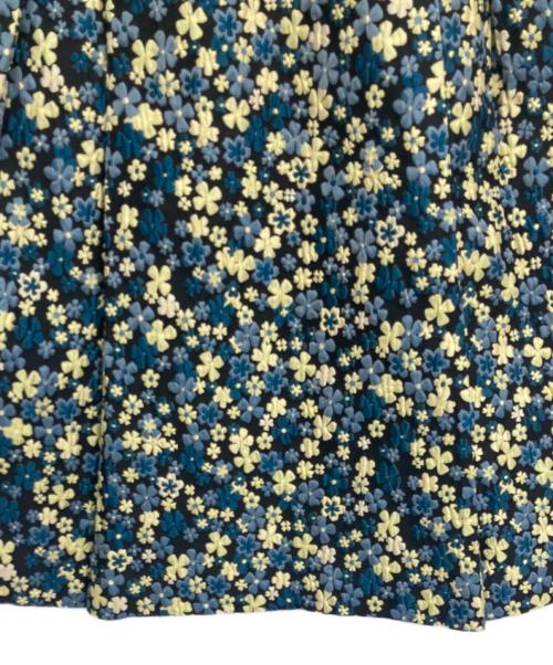 TO BE CHIC（トゥービーシック）TO BE CHIC (トゥービーシック) フラワージャガード ブルー サイズ:42の古着・服飾アイテム