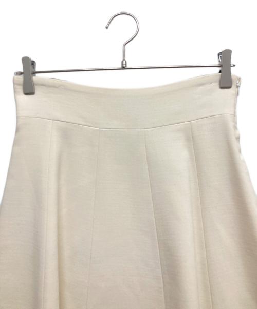 Salvatore Ferragamo（サルヴァトーレ フェラガモ）Salvatore Ferragamo (サルヴァトーレ フェラガモ) スカート アイボリー サイズ:40の古着・服飾アイテム