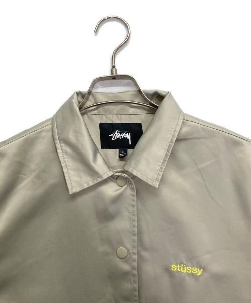 stussy（ステューシー）stussy (ステューシー) コーチジャケット ベージュ サイズ:Sの古着・服飾アイテム