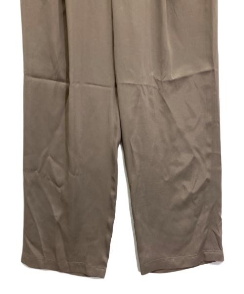 Spick and Span（スピック＆スパン）Spick and Span (スピックアンドスパン) サテンイージーパンツ ベージュ サイズ:36の古着・服飾アイテム