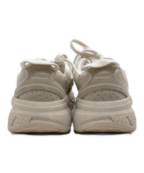 HOKAONEONE（ホカオネオネ）HOKAONEONE (ホカオネオネ) スニーカー ベージュ サイズ:23の古着・服飾アイテム