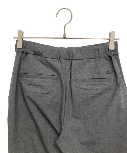 LACOSTE（ラコステ）LACOSTE (ラコステ) イージーリラックスワイドパンツ グレー サイズ:34の古着・服飾アイテム