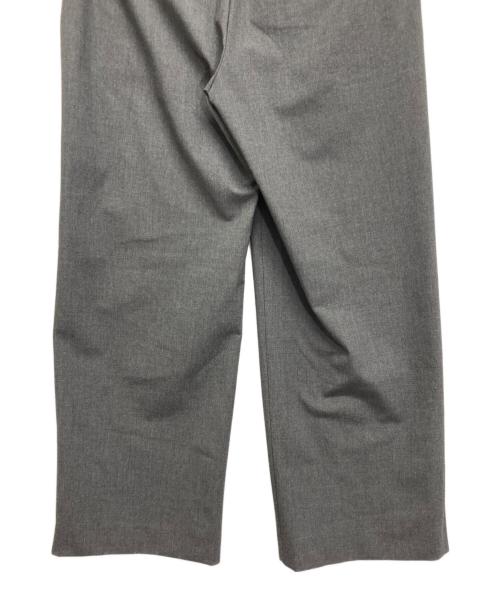 LACOSTE（ラコステ）LACOSTE (ラコステ) イージーリラックスワイドパンツ グレー サイズ:34の古着・服飾アイテム