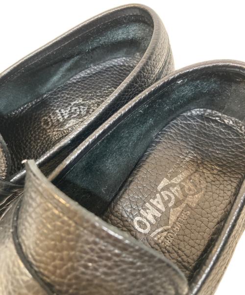 Salvatore Ferragamo（サルヴァトーレ フェラガモ）Salvatore Ferragamo (サルヴァトーレ フェラガモ) ローファー ブラック サイズ:6 1/2の古着・服飾アイテム
