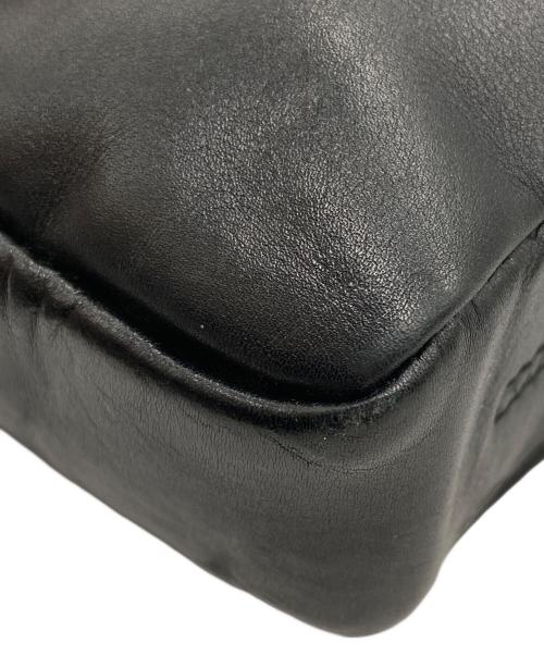 GUCCI（グッチ）GUCCI (グッチ) ショルダーバッグ ブラックの古着・服飾アイテム