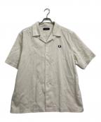 FRED PERRYフレッドペリー）の古着「半袖シャツ」｜アイボリー