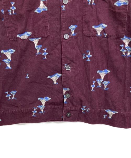 stussy（ステューシー）stussy (ステューシー) キノコ柄コーデュロイシャツ レッド サイズ:XLの古着・服飾アイテム