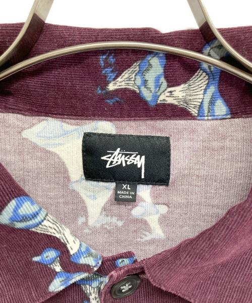 stussy（ステューシー）stussy (ステューシー) キノコ柄コーデュロイシャツ レッド サイズ:XLの古着・服飾アイテム