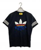 GUCCI×adidasグッチ×アディダス）の古着「コラボロゴプリントTシャツ」｜ブラック