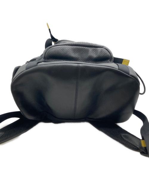 COACH（コーチ）COACH (コーチ) PERFORATED BACKPACK ブラックの古着・服飾アイテム