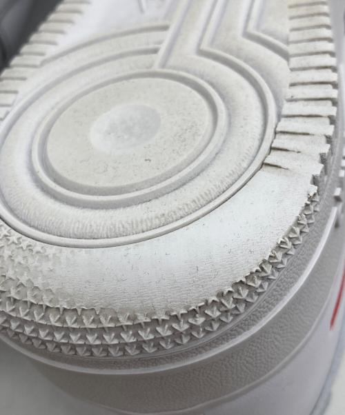 NIKE（ナイキ）NIKE (ナイキ) Supreme (シュプリーム) Supreme × Nike Air Force 1 Low ホワイト サイズ:２８．５の古着・服飾アイテム