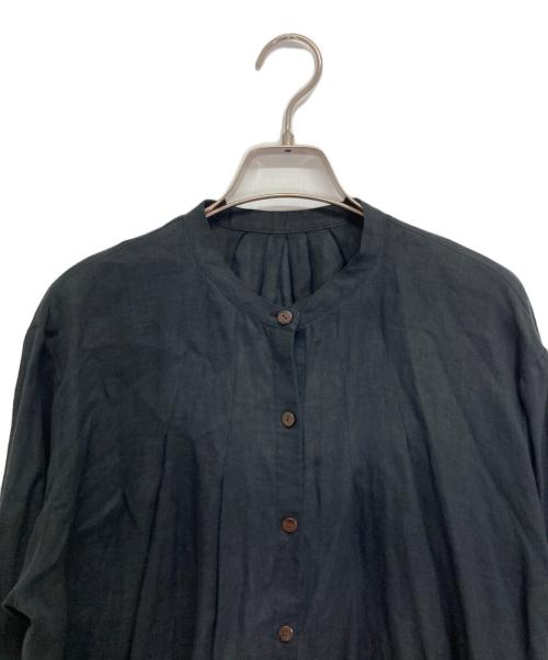 HUIS（ハウス）huis (ハウス) シャトルリネンライトタックブラウス ブラック サイズ:Fの古着・服飾アイテム