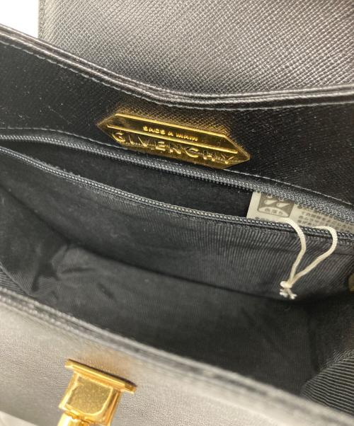 GIVENCHY（ジバンシィ）GIVENCHY (ジバンシィ) ターンロックハンドバッグ ブラックの古着・服飾アイテム