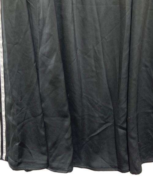 adidas（アディダス）adidas (アディダス) スカート ブラック サイズ:Mの古着・服飾アイテム