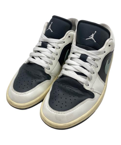 NIKE（ナイキ）NIKE (ナイキ) ローカットスニーカー ホワイト サイズ:25.5の古着・服飾アイテム