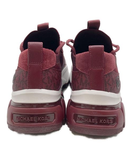 MICHAEL KORS（マイケル・コース）MICHAEL KORS (マイケルコース) DARIUSニットスニーカー レッド サイズ:9.5Mの古着・服飾アイテム