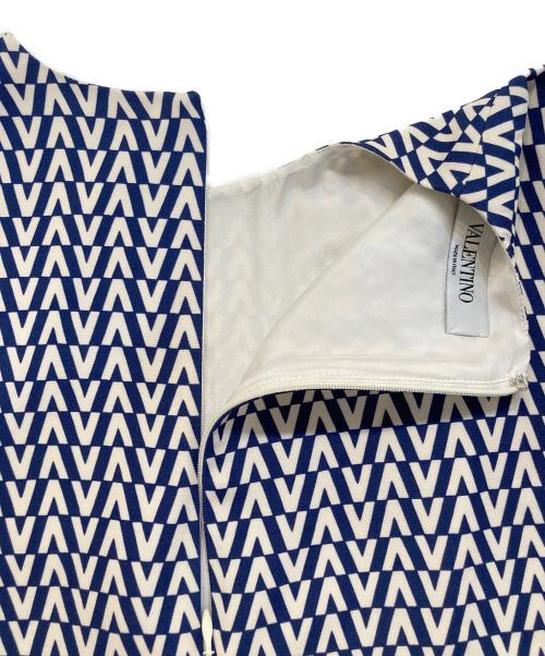 VALENTINO（ヴァレンティノ）VALENTINO (ヴァレンティノ) Vロゴカットソー ホワイト サイズ:42の古着・服飾アイテム