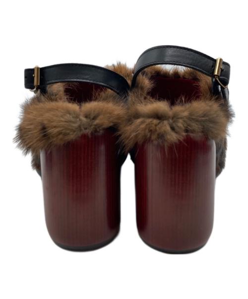 MANA（マナ）MANA (マナ) ファーサンダル ブラウン サイズ:24.5の古着・服飾アイテム