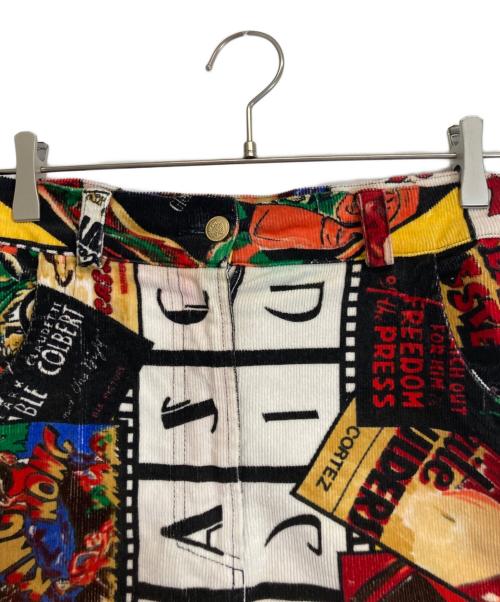 VERSACE JEANS COUTURE（ヴェルサーチ ジーンズクチュール）VERSACE JEANS COUTURE (ヴェルサーチ ジーンズクチュール) 総柄ミニスカート ブラック サイズ:Lの古着・服飾アイテム