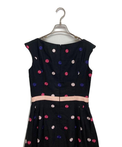 TOCCA（トッカ）TOCCA (トッカ) ノースリーブワンピース ブラック サイズ:Mの古着・服飾アイテム