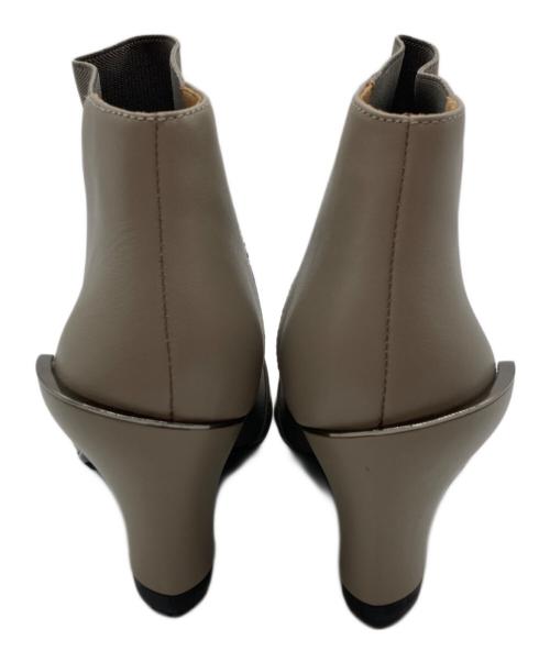 ISSEY MIYAKE（イッセイミヤケ）ISSEY MIYAKE (イッセイミヤケ) UNITED NUDE (ユナイテッドヌード) ブーティ ベージュ サイズ:38の古着・服飾アイテム
