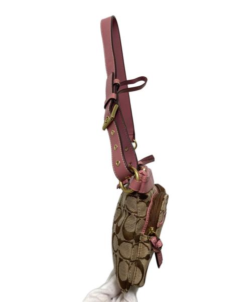 COACH（コーチ）COACH (コーチ) シグネイチャーショルダーバッグ ピンクの古着・服飾アイテム