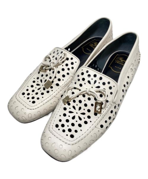 Roger Vivier（ロジェ ヴィヴィエ）Roger Vivier (ロジェ ヴィヴィエ) パンプス ホワイト サイズ:39　1/2の古着・服飾アイテム